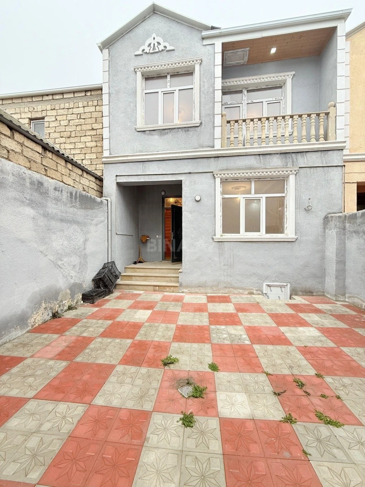 Satılır 4 otaqlı həyət evi 120 m²