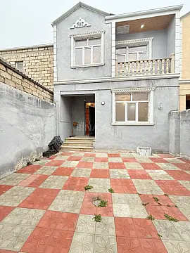 Satılır 4 otaqlı həyət evi 120 m²
