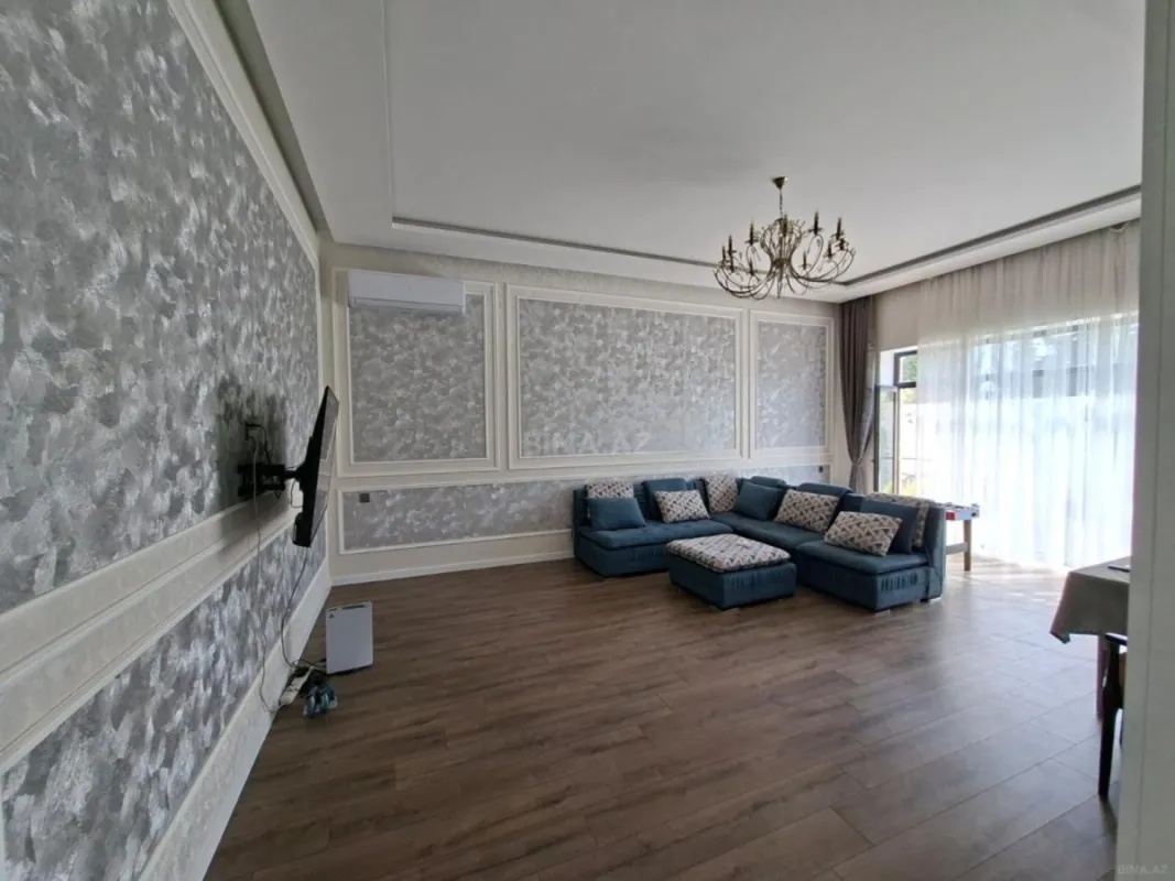 Kirayə verilir 4 otaqlı həyət evi 240 m²