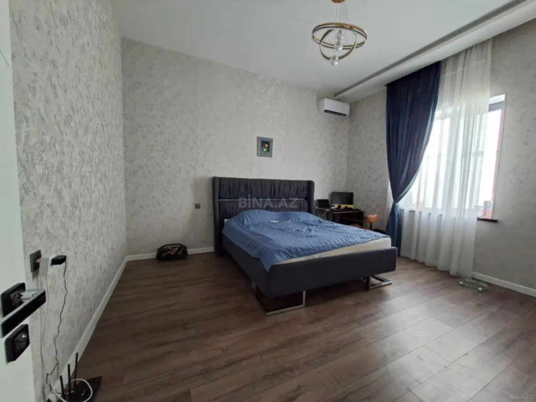 Kirayə verilir 4 otaqlı həyət evi 240 m²