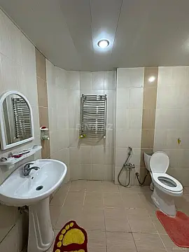 Satılır 3 otaqlı mənzil 160 m²