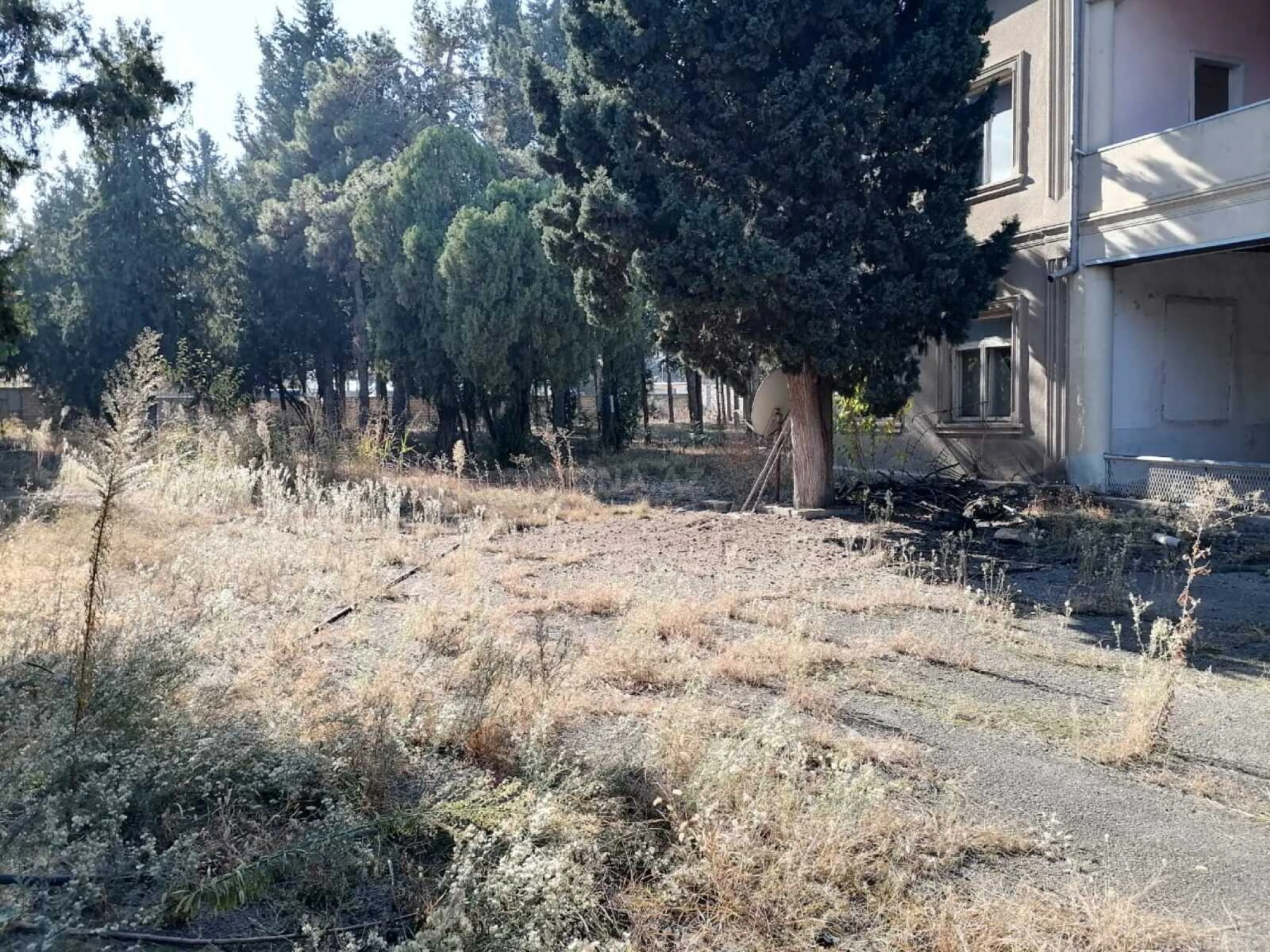 Satılır obyekt 1031.9 m²