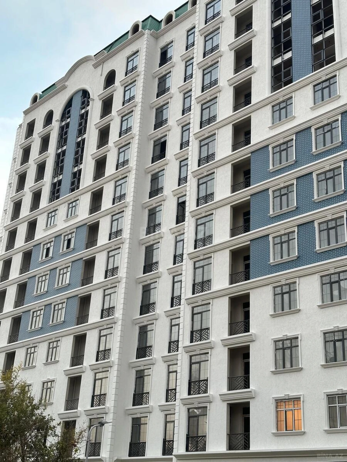 Satılır 2 otaqlı mənzil 67 m²