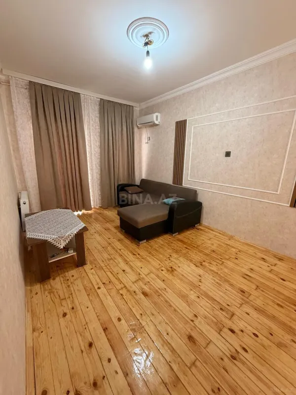 Satılır 2 otaqlı mənzil 50 m²