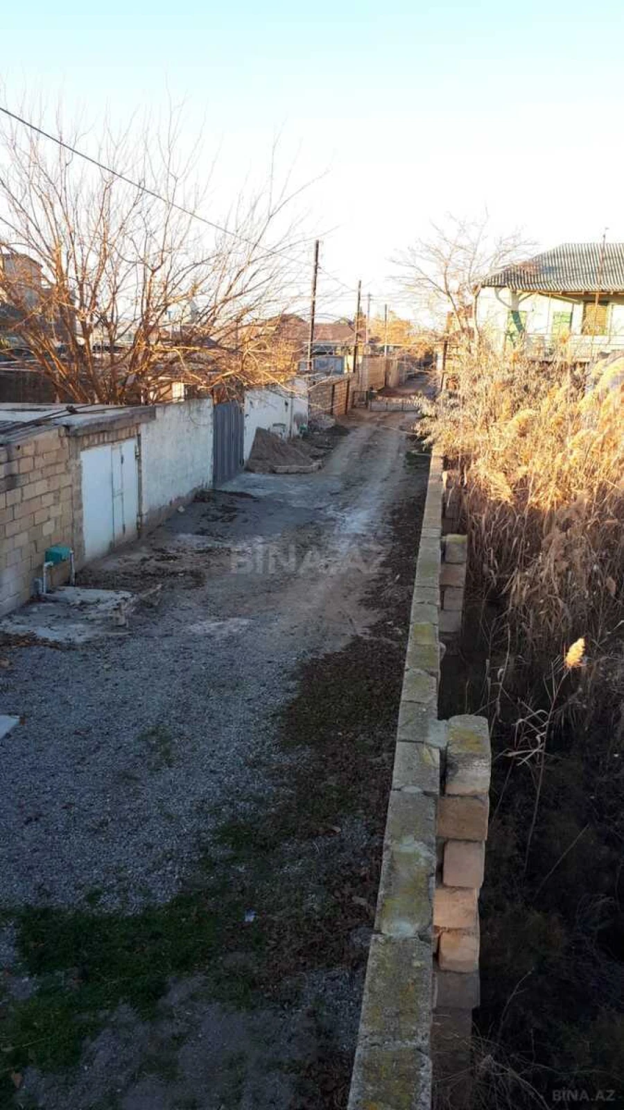 Satılır 6 otaqlı həyət evi 240 m²