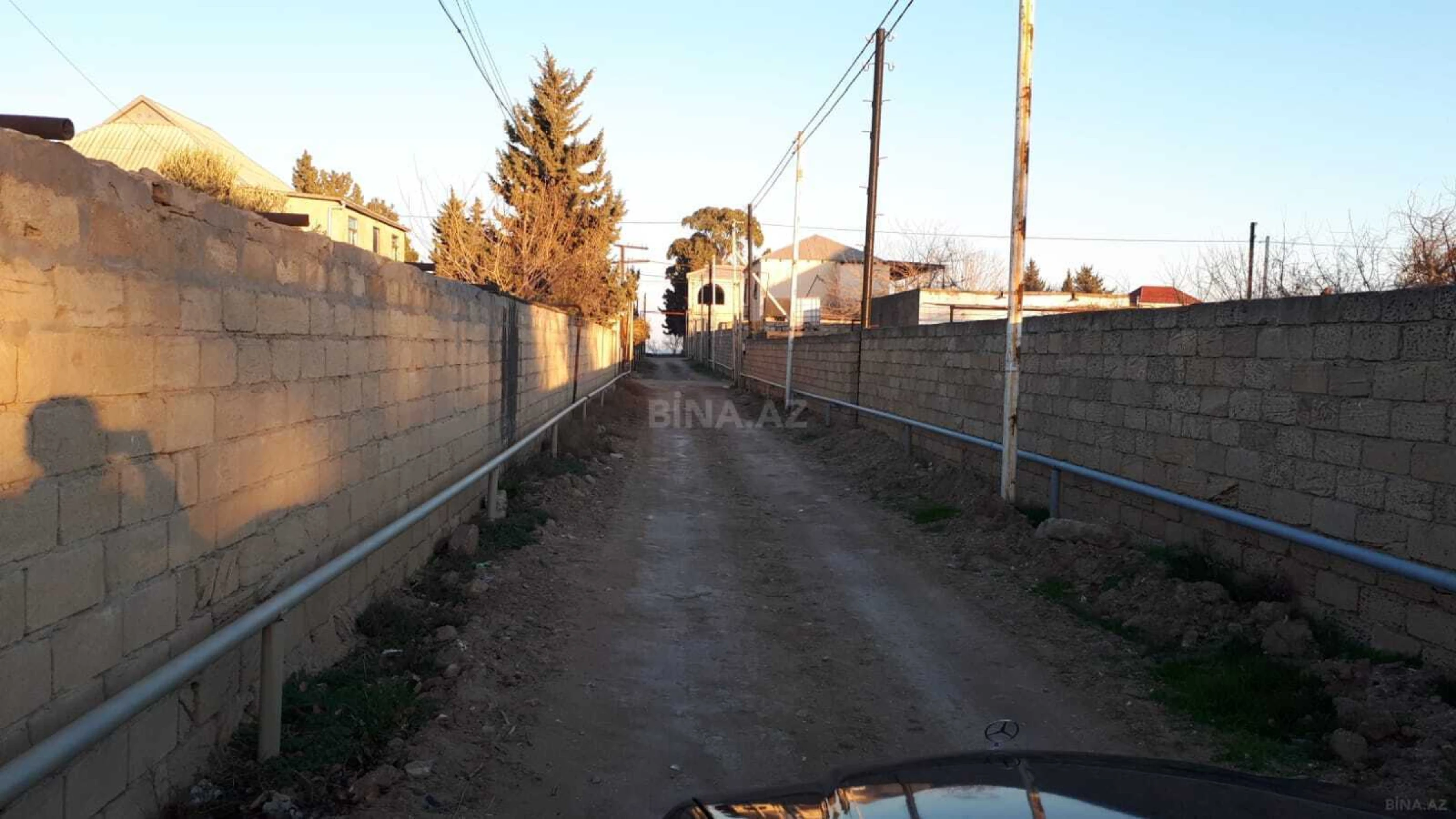 Satılır 6 otaqlı həyət evi 240 m²