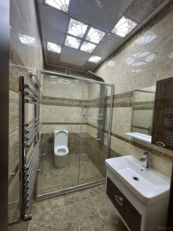 Kirayə verilir 4 otaqlı mənzil 200 m²