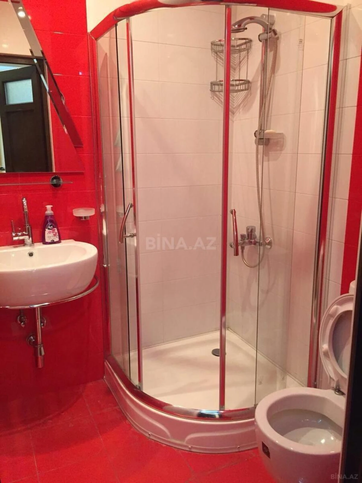 Satılır 3 otaqlı mənzil 166 m²