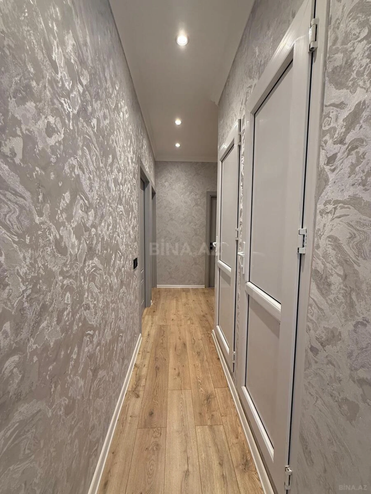 Satılır 3 otaqlı mənzil 85 m²