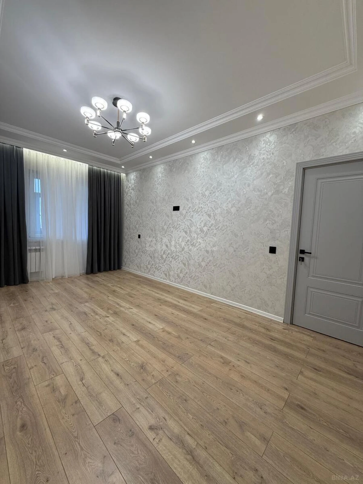 Satılır 3 otaqlı mənzil 85 m²