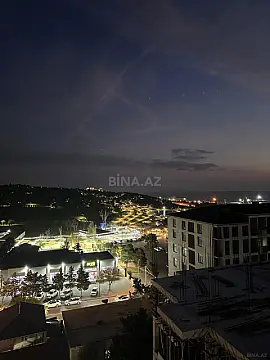 Satılır 4 otaqlı mənzil 141 m²