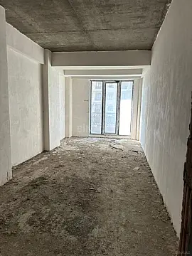 Satılır 3 otaqlı mənzil 171 m²