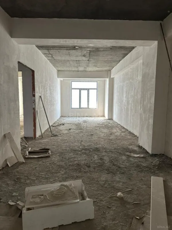 Satılır 3 otaqlı mənzil 171 m²
