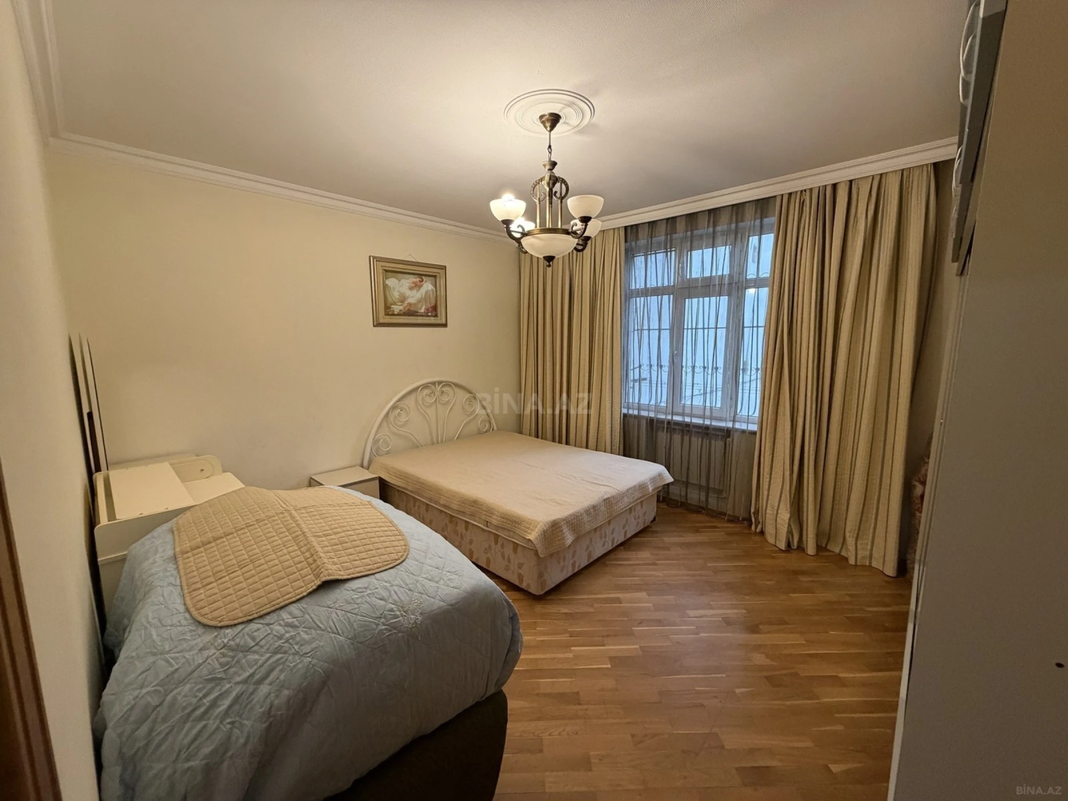 Satılır 2 otaqlı mənzil 80 m²