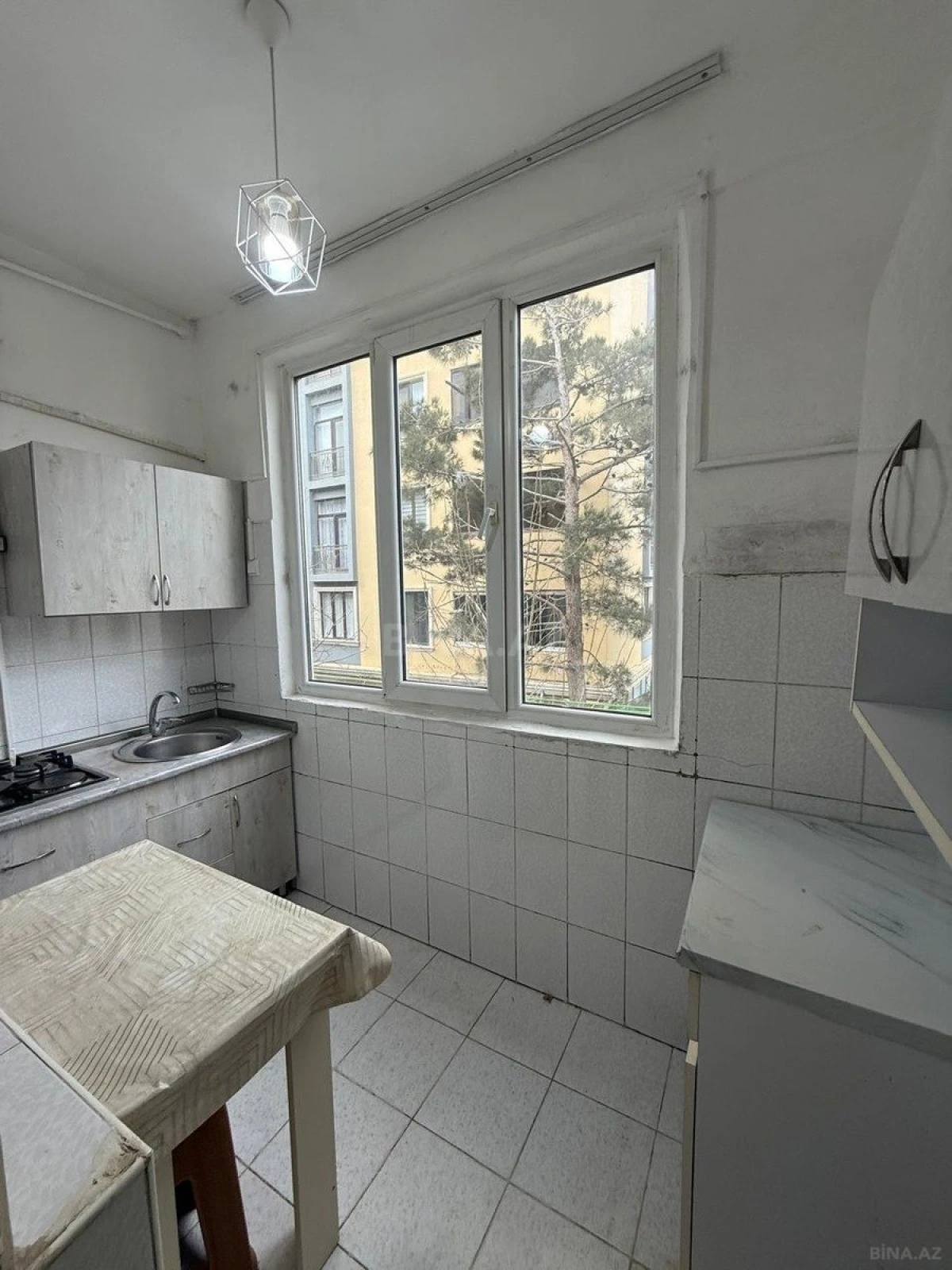 Satılır 3 otaqlı mənzil 55 m²