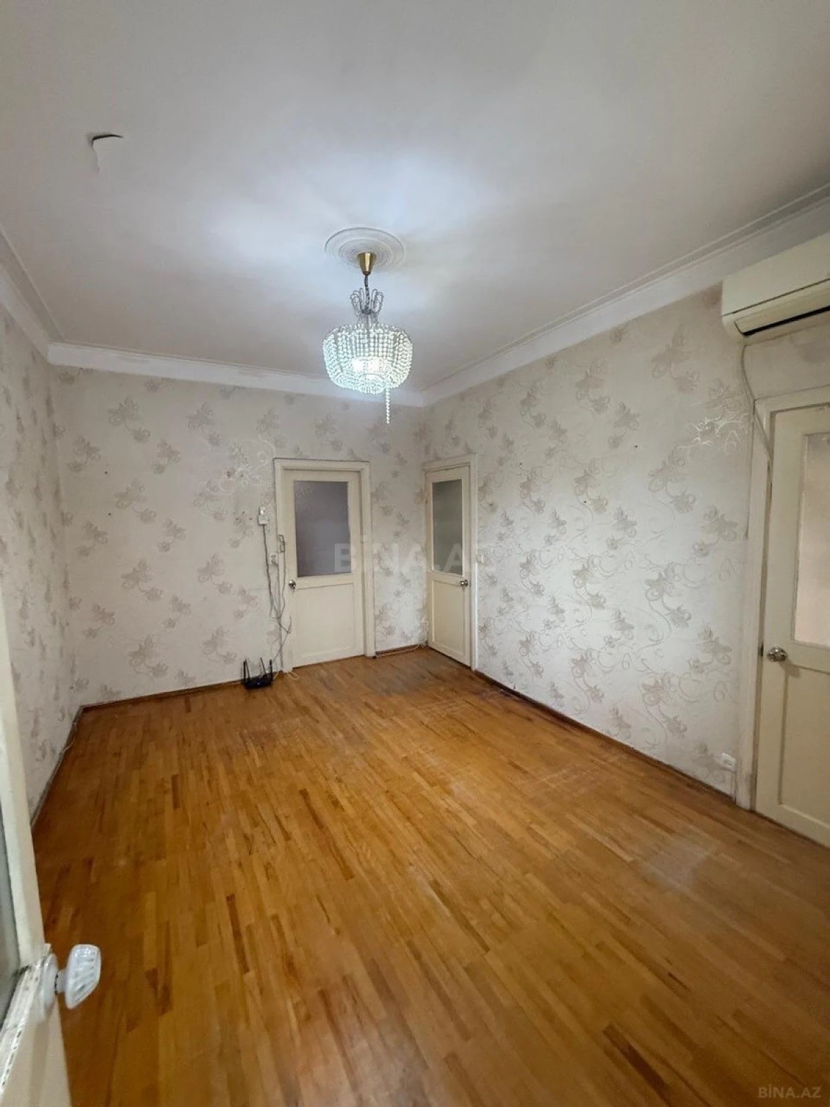 Satılır 3 otaqlı mənzil 55 m²
