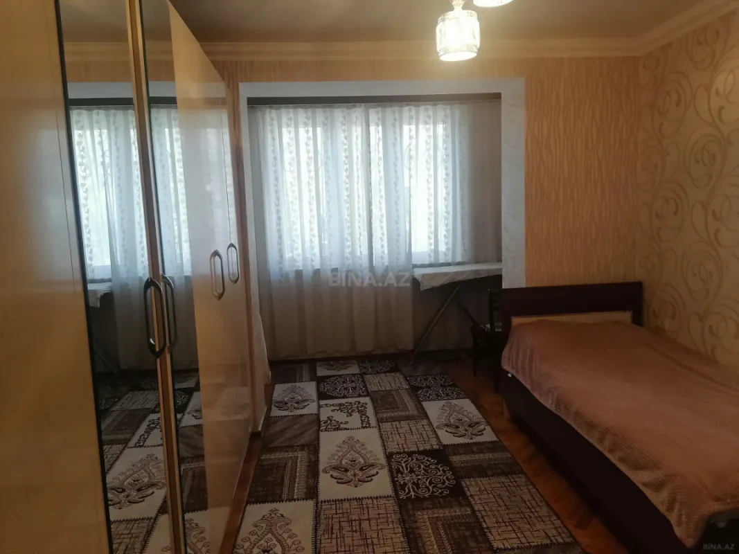 Satılır 3 otaqlı mənzil 90 m²