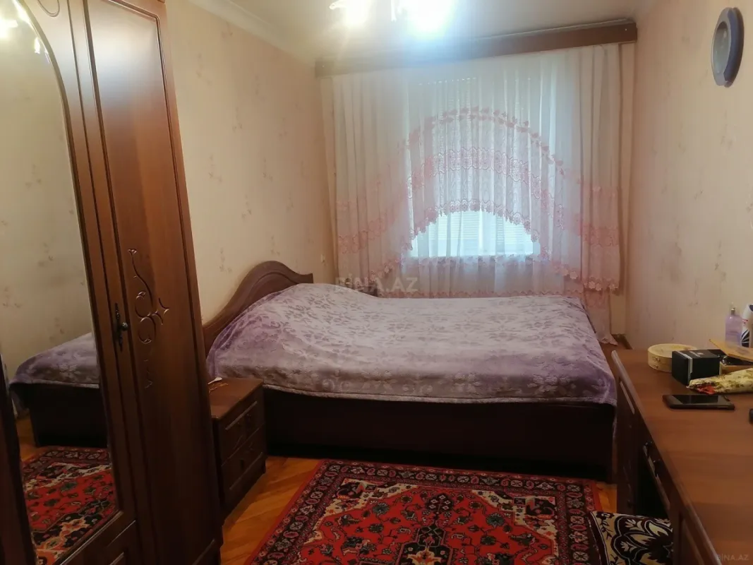 Satılır 3 otaqlı mənzil 90 m²