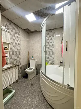 Satılır 3 otaqlı mənzil 110 m²