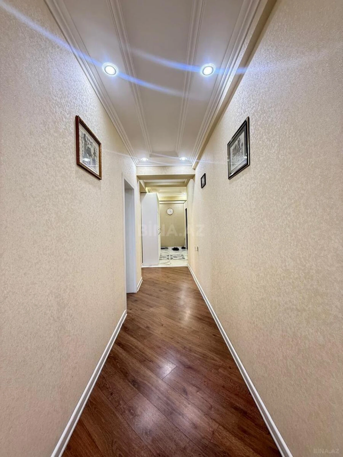 Satılır 3 otaqlı mənzil 110 m²