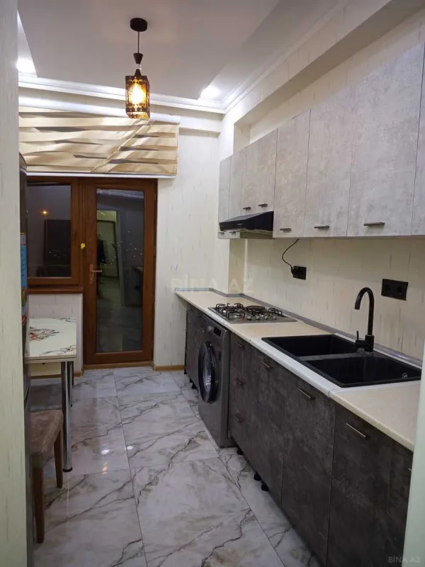 Kirayə verilir 3 otaqlı mənzil 90 m²