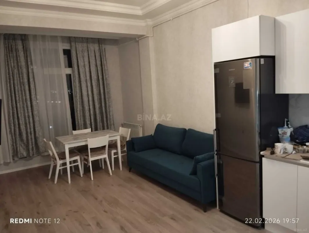 Kirayə verilir 2 otaqlı mənzil 57 m²