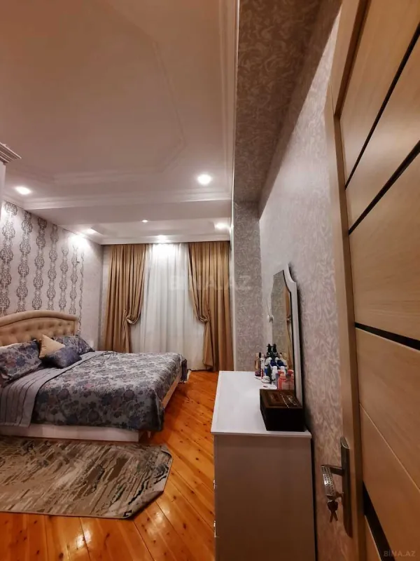 Satılır 3 otaqlı mənzil 88 m²