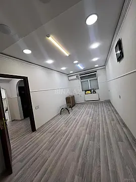 Satılır obyekt 54.7 m²