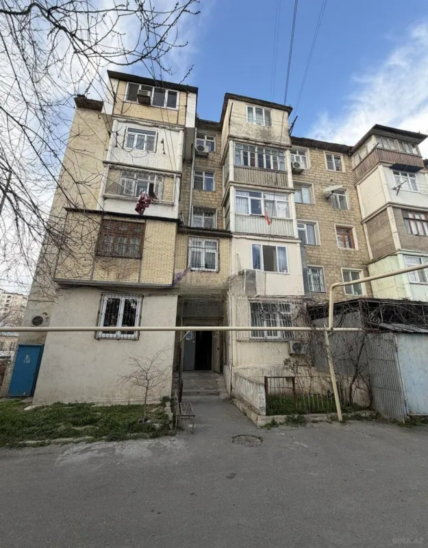 Satılır 2 otaqlı mənzil 45 m²