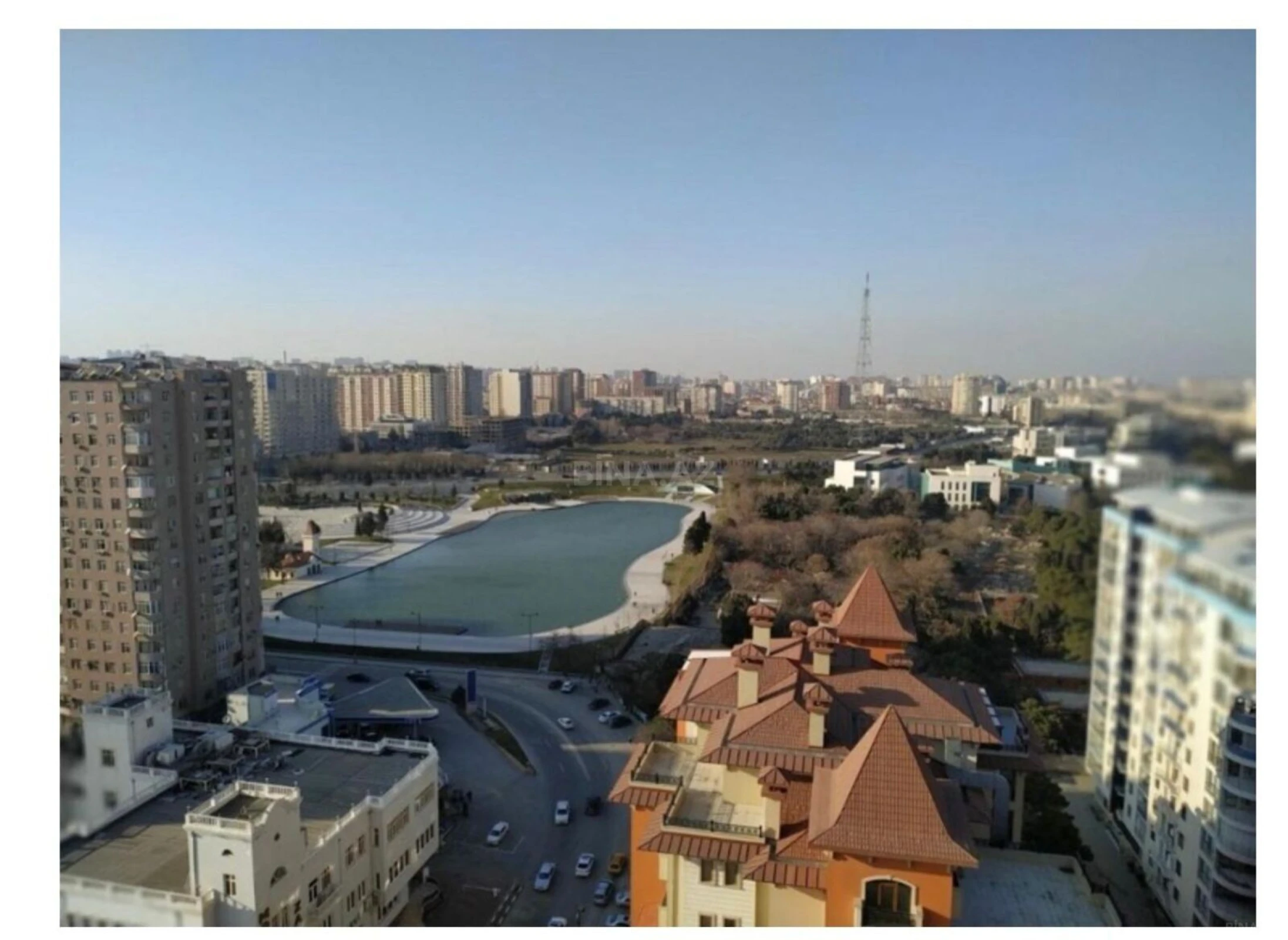 Satılır 4 otaqlı mənzil 210 m²