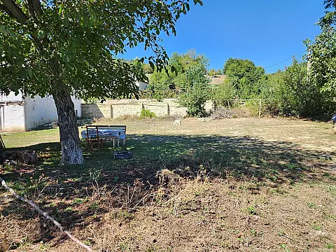 Satılır 4 otaqlı həyət evi 121 m²