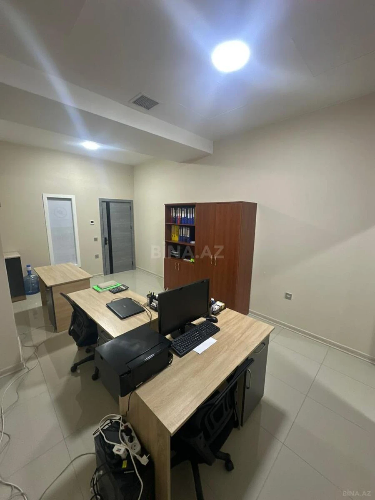 Kirayə verilir 2 otaqlı ofis 40 m²