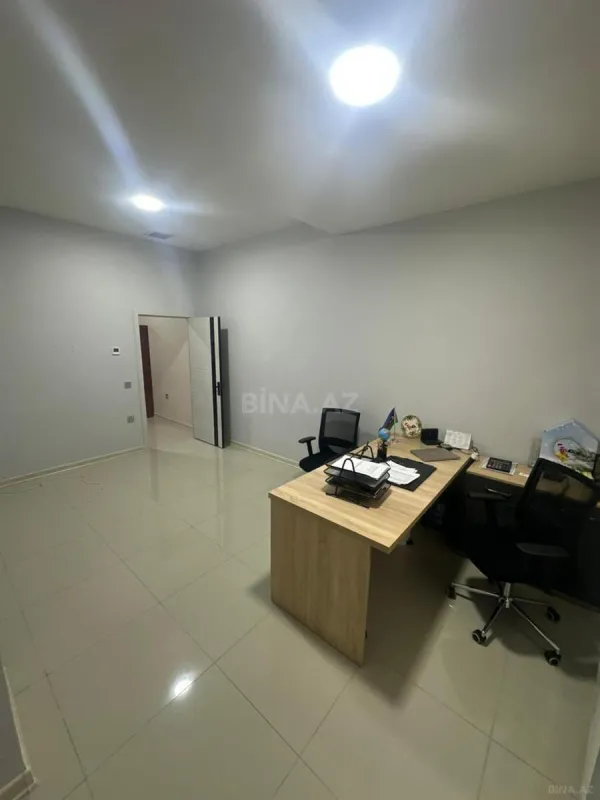 Kirayə verilir 2 otaqlı ofis 40 m²