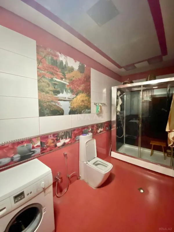 Satılır 10 otaqlı həyət evi 600 m²