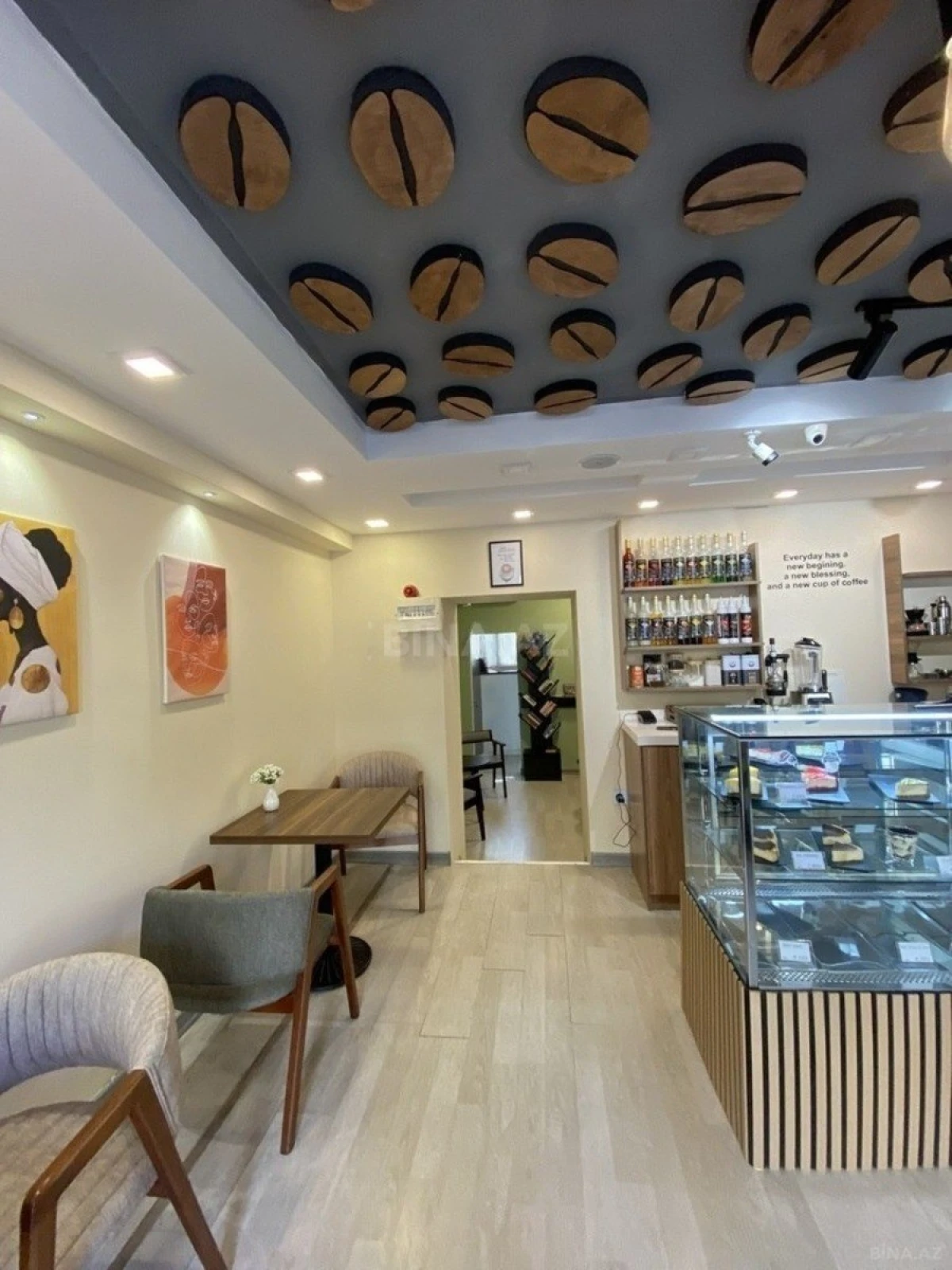 Satılır obyekt 60 m²