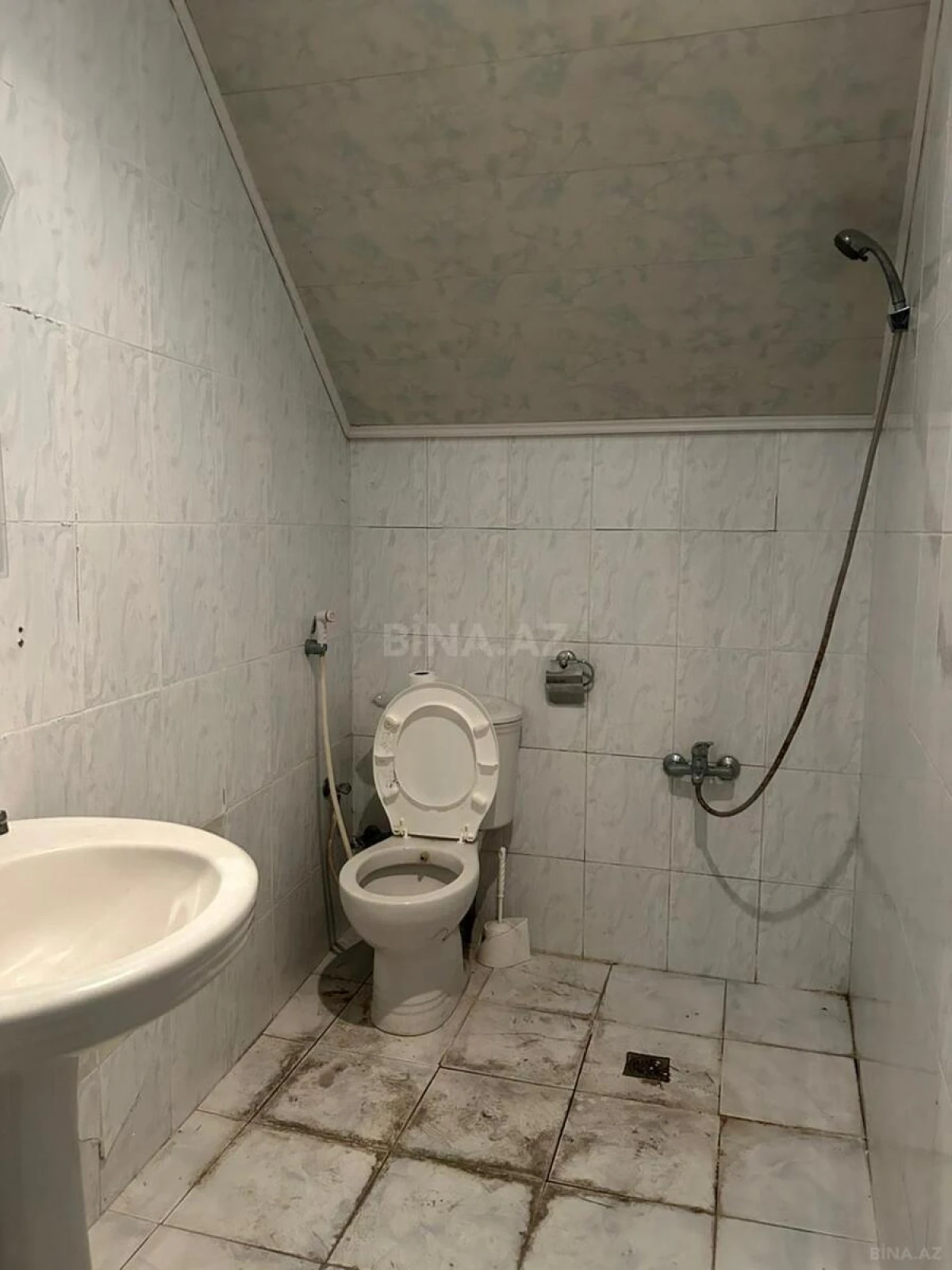 Kirayə verilir 3 otaqlı ofis 80 m²