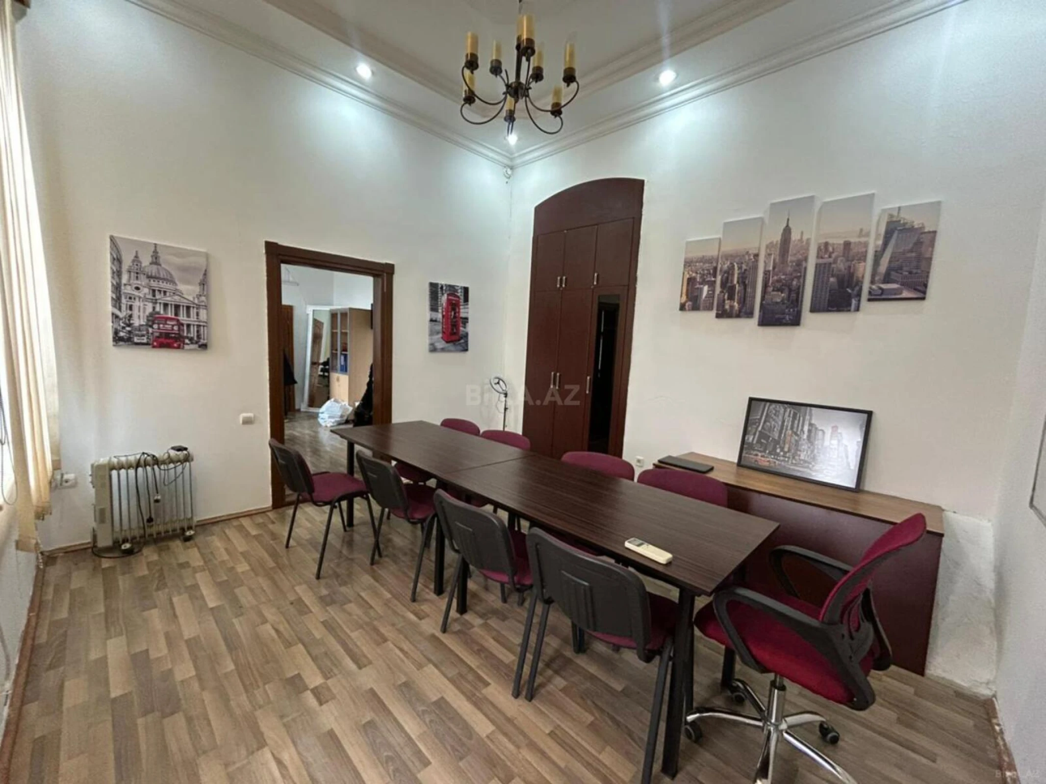 Kirayə verilir 3 otaqlı ofis 80 m²