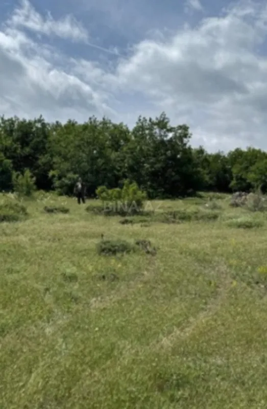 Satılır torpaq sahəsi 12 m²