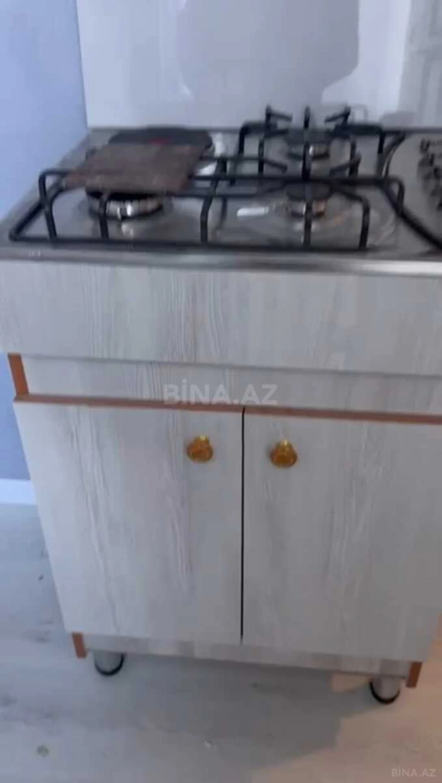 Kirayə verilir 2 otaqlı mənzil 48 m²