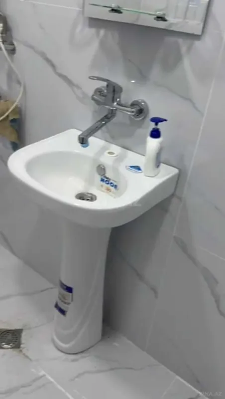 Kirayə verilir 2 otaqlı mənzil 48 m²