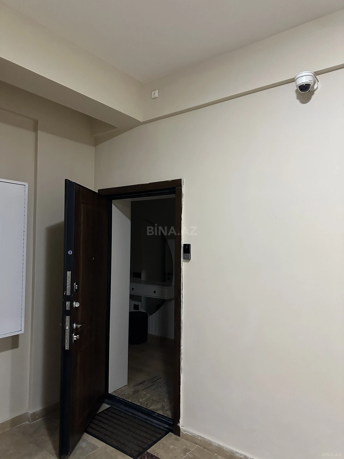 Kirayə verilir 2 otaqlı mənzil 86 m²