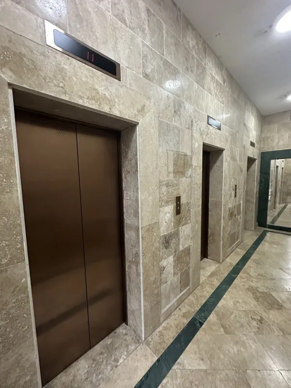 Kirayə verilir 2 otaqlı mənzil 86 m²