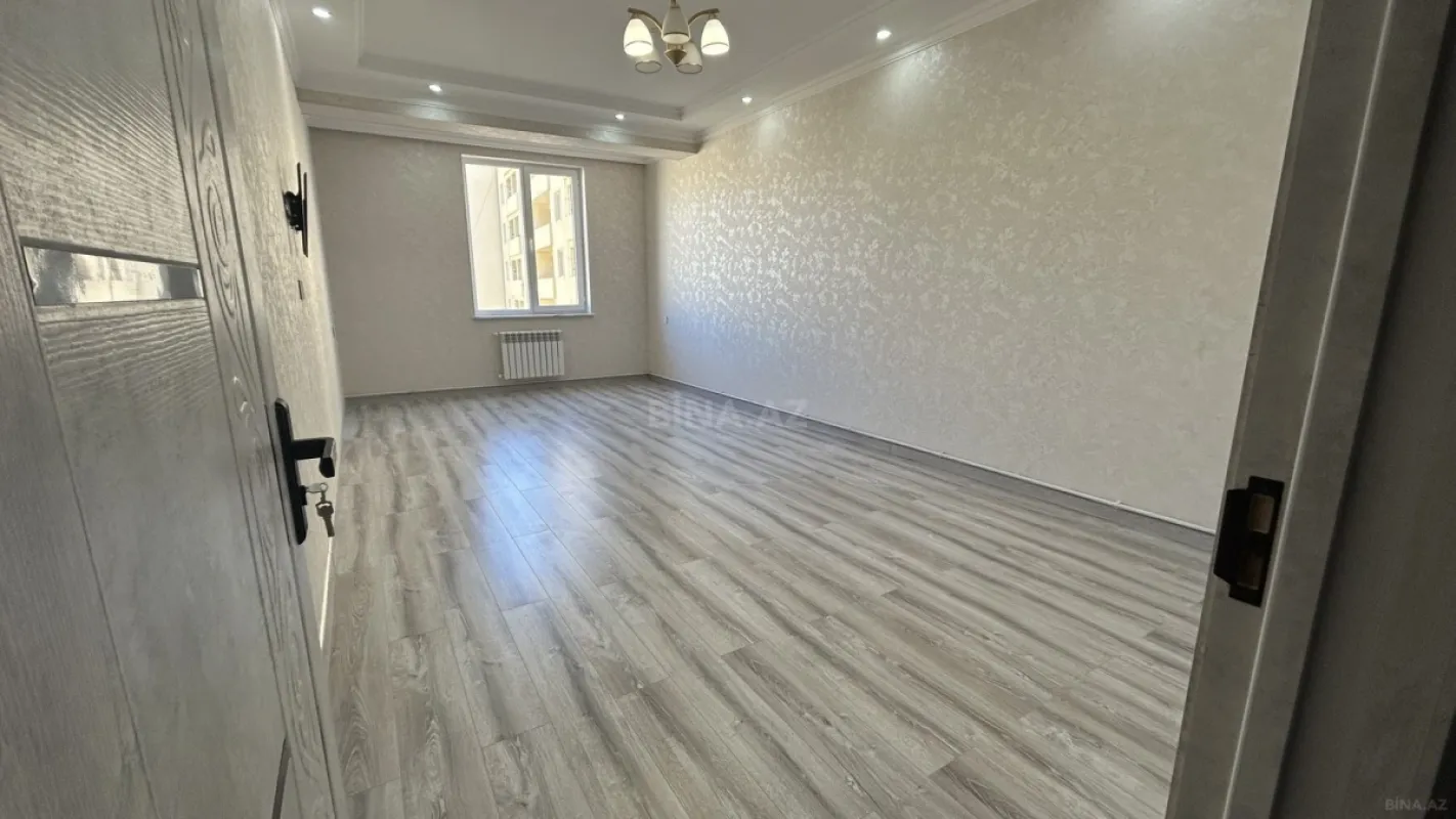 Kirayə verilir 2 otaqlı mənzil 70 m²