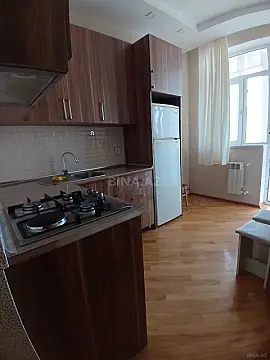 Kirayə verilir 2 otaqlı mənzil 75 m² — Bakı, Memar Əcəmi yanı 2 otaq 75.00 m²