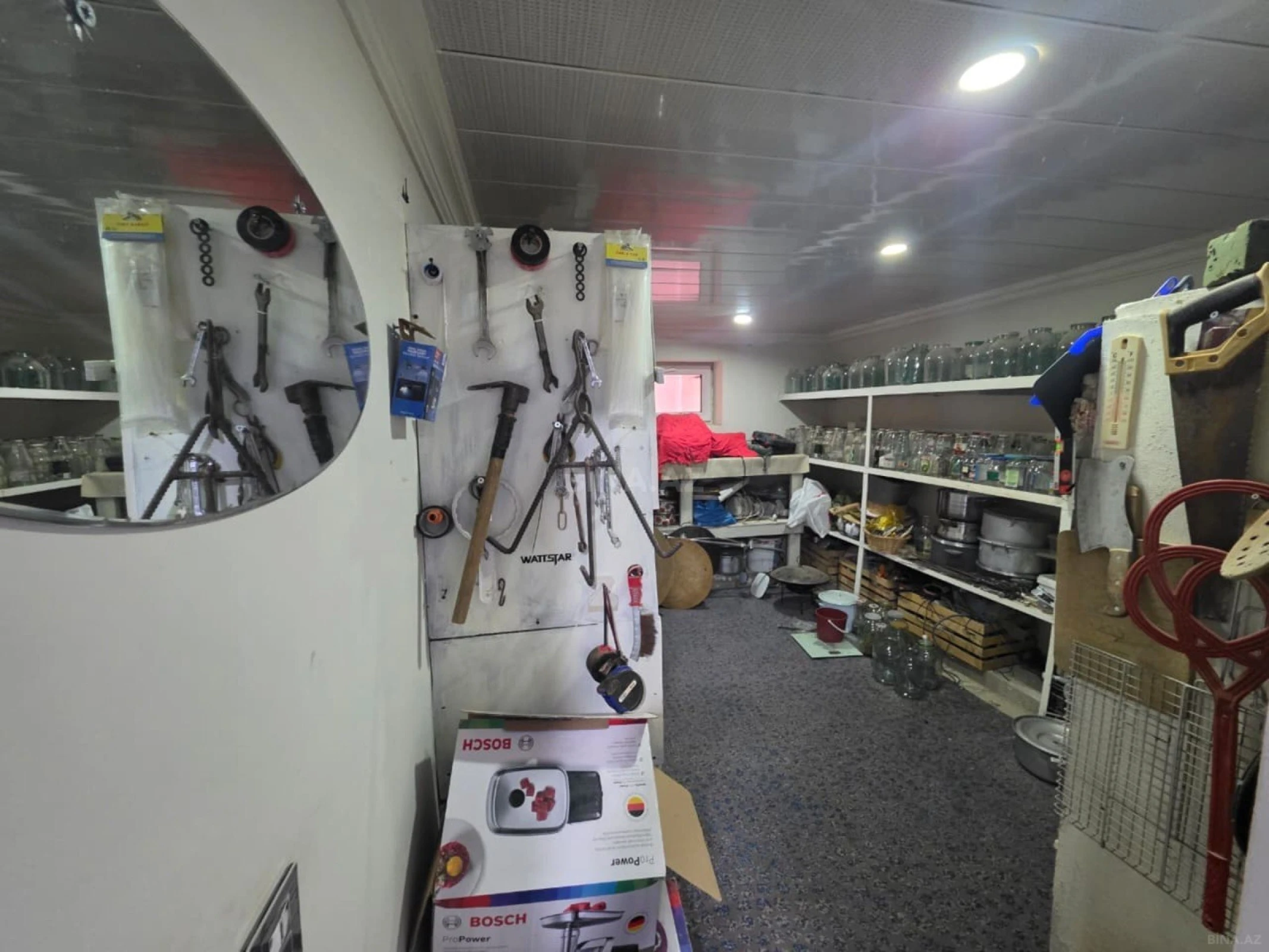 Satılır 8 otaqlı həyət evi 172 m²