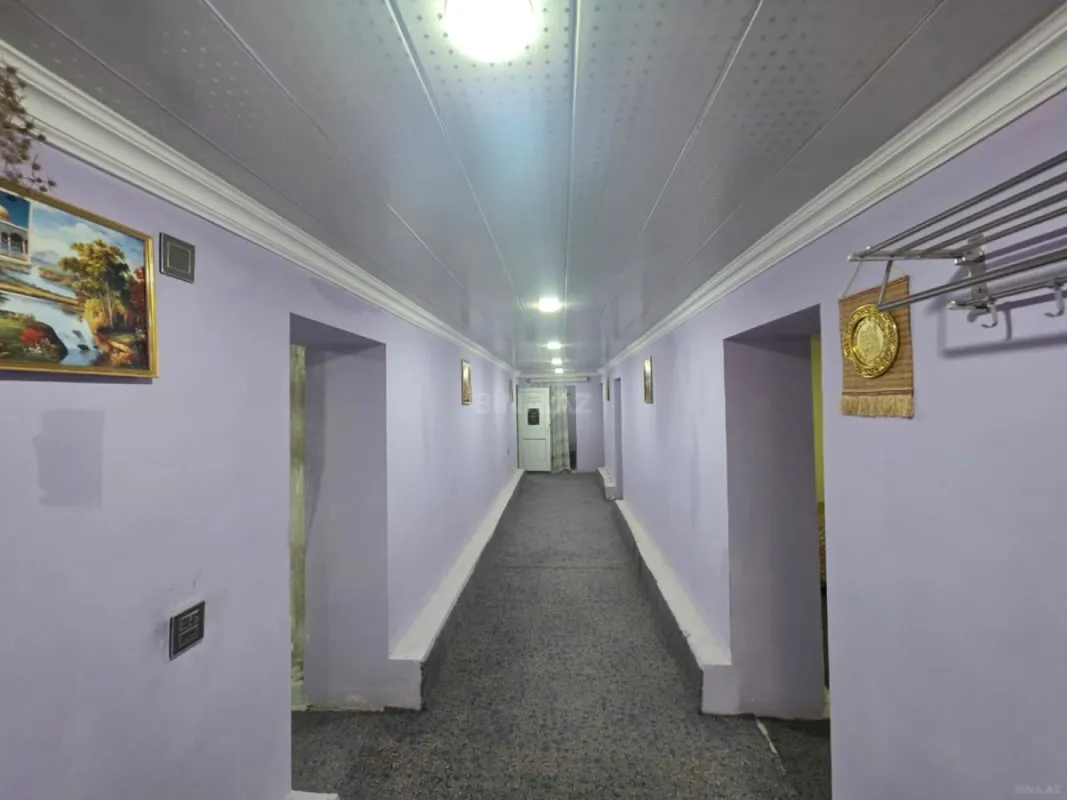 Satılır 8 otaqlı həyət evi 172 m²