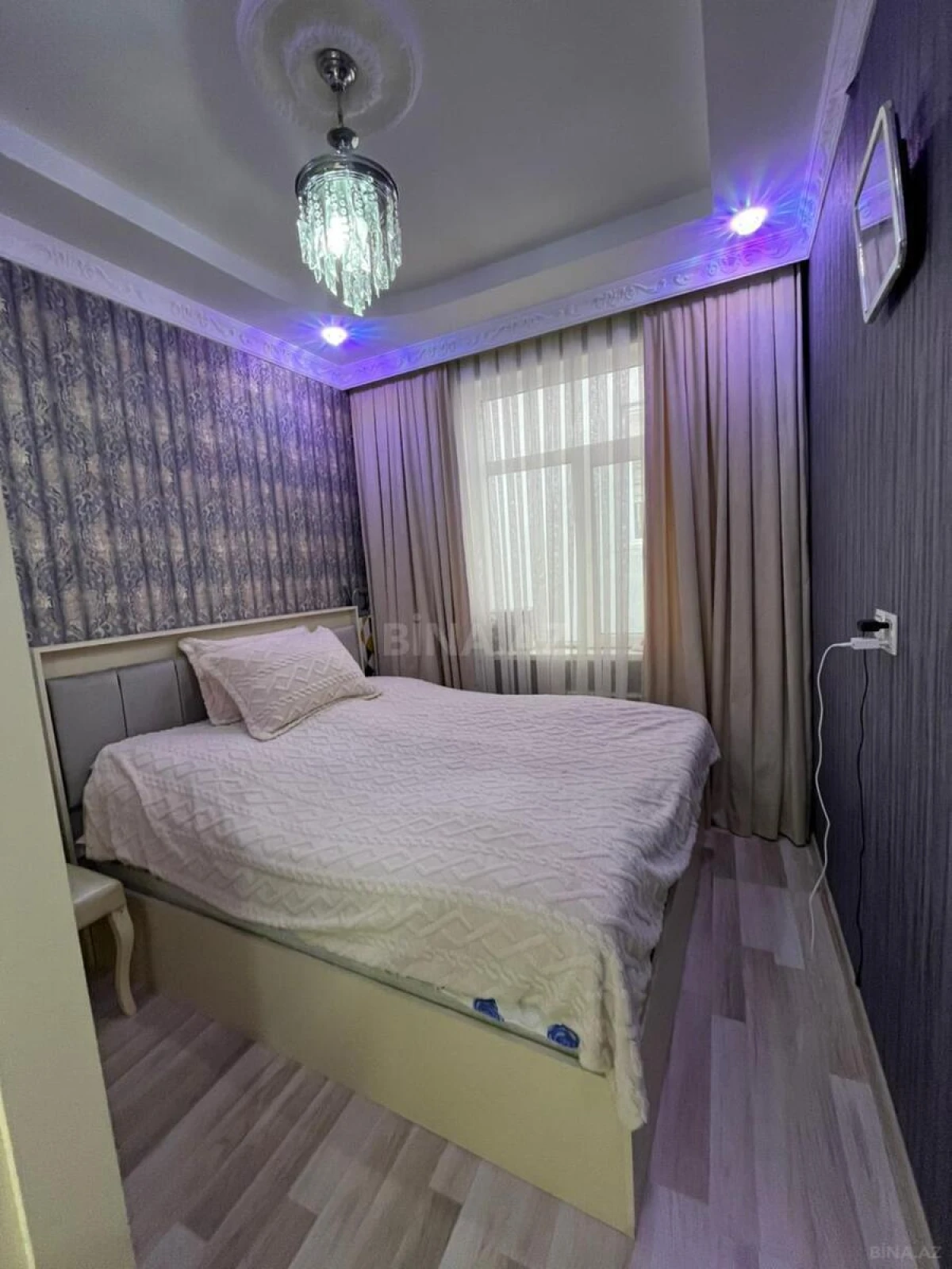 Satılır 2 otaqlı mənzil 55 m²
