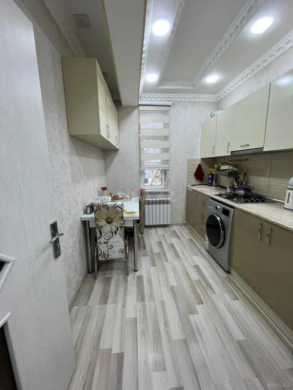 Satılır 2 otaqlı mənzil 55 m²