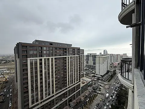 Satılır 2 otaqlı mənzil 66 m²