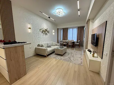 Satılır 2 otaqlı mənzil 66 m²